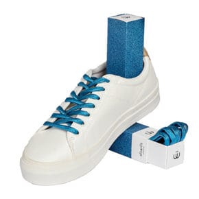Shoelace blue mica
90 cm 