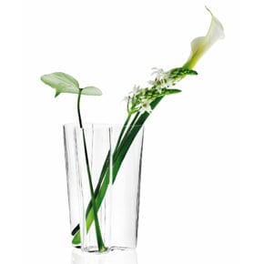 AALTO 
Gewellte Vase 25.1 cm klar 