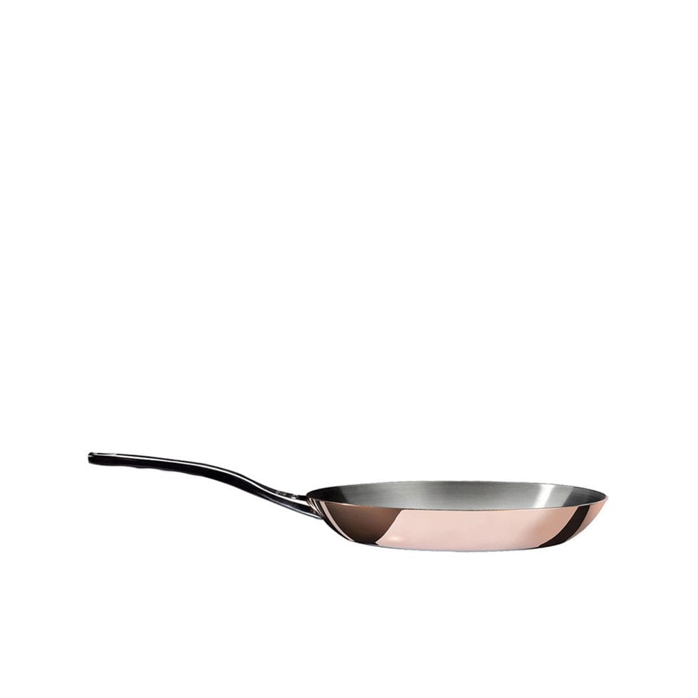 Frying pan 24 cm
with handle 