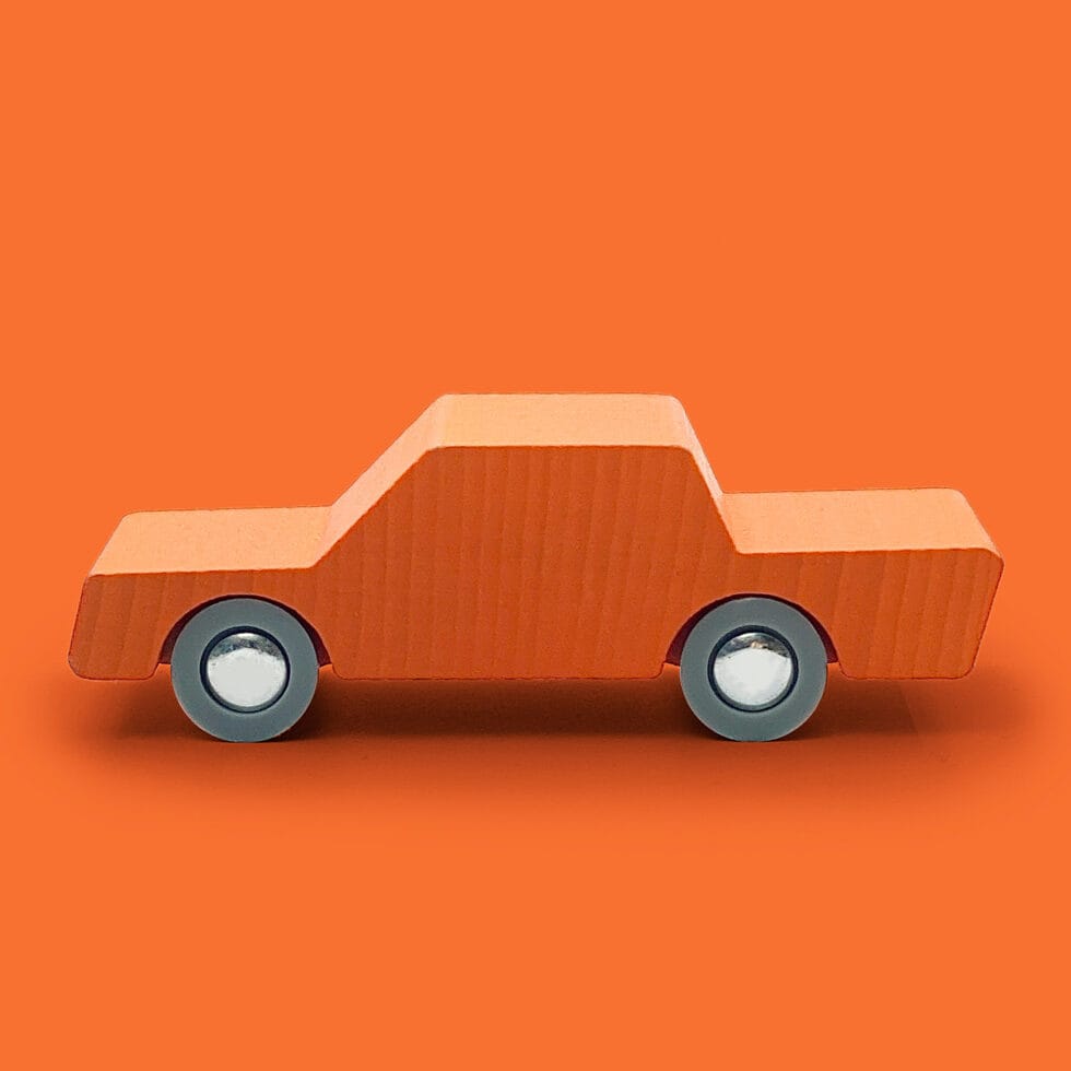Holzauto 
orange 