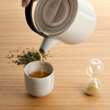 Teekanne 1.5 lt
tofu 