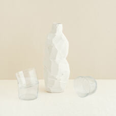 Vase / Karaffe weiss 
30 cm 