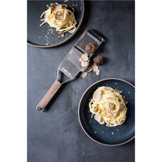 Trüffelhobel und Reibe 