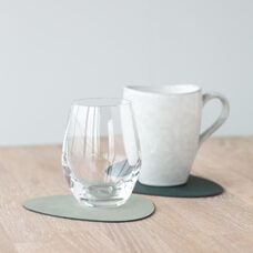 Glass coaster
dark green/light green curve 11x13 