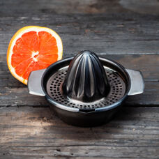 Presse-agrumes d`gris 