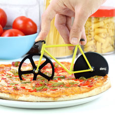 Coupe-pizza Velo noir/jaune 