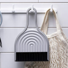 Kehrschaufel mit Besen
grau 