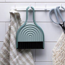 Kehrschaufel mit Besen
grün 