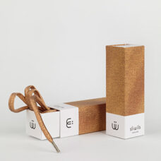 Shoelace bronze
120 cm