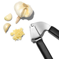 Garlic press 