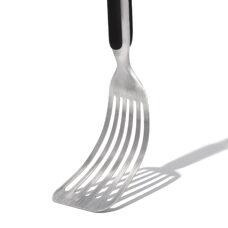 Grill turner flexible 