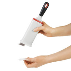 OXO
Brosse à peluches grand modèle 