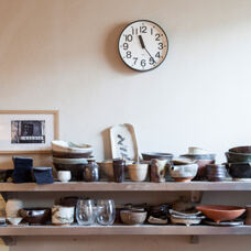 Wanduhr Riki Ziffern
weiss 