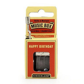 Boîte de musique
"Joyeux anniversaire 