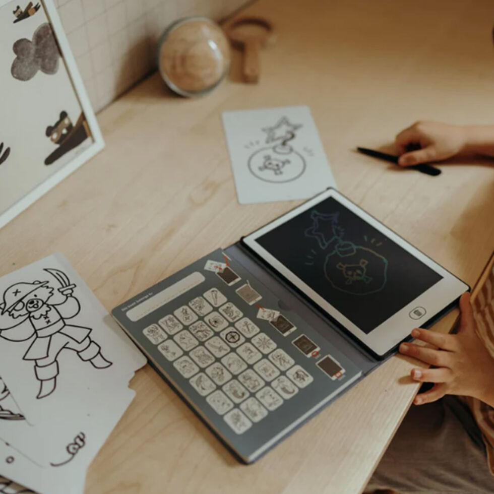 Drawing board Luminous pirate 