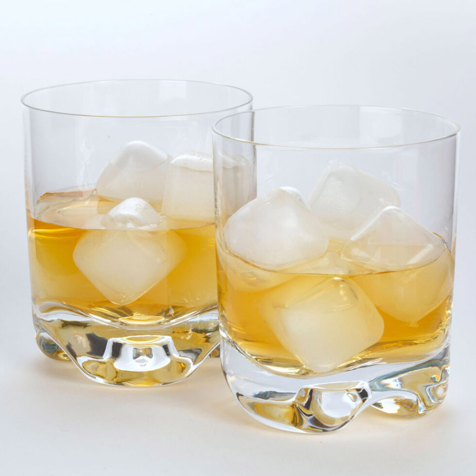 Ice cubes reusable
clear 30 pcs. 