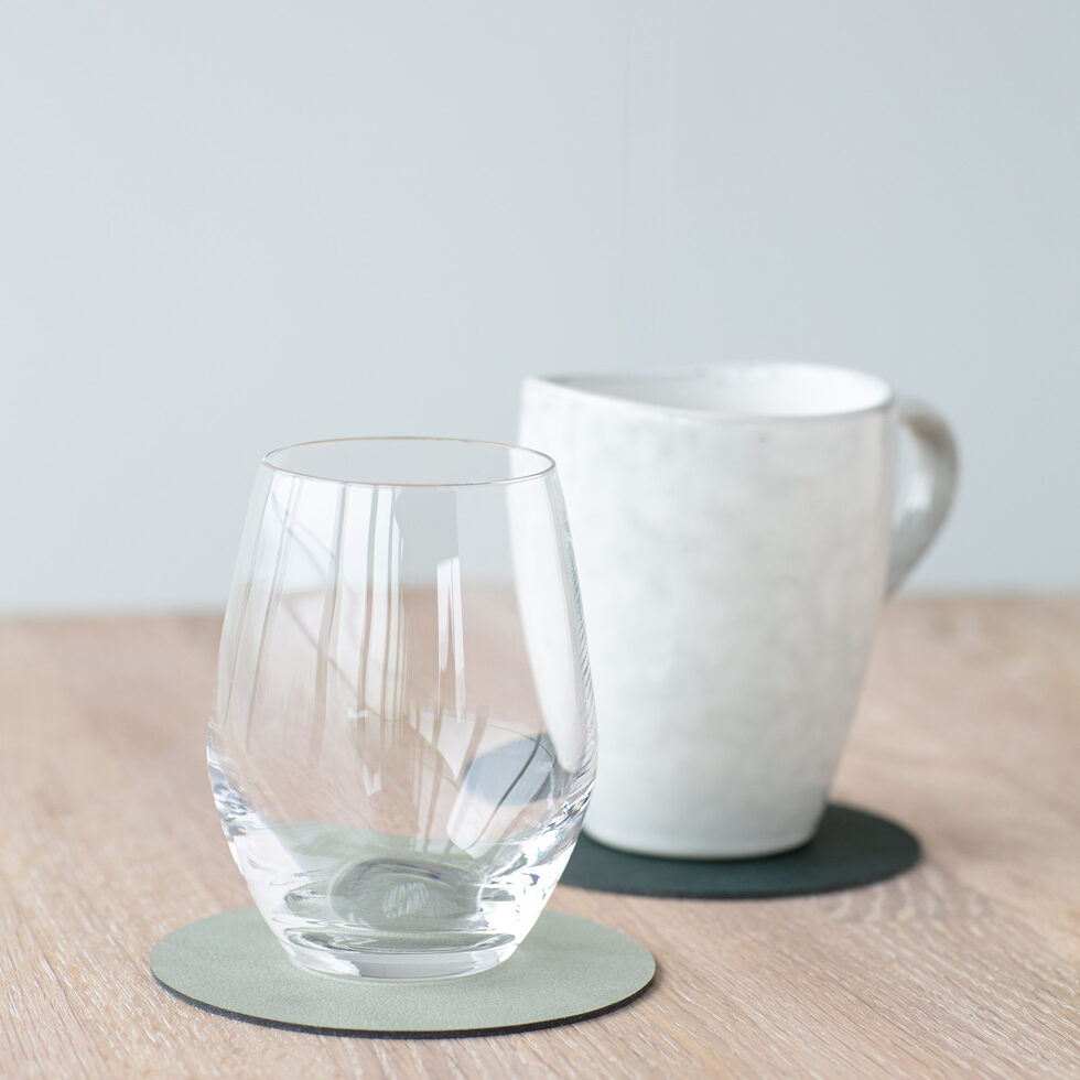 Glass coaster
dark green/light green round 10cm 