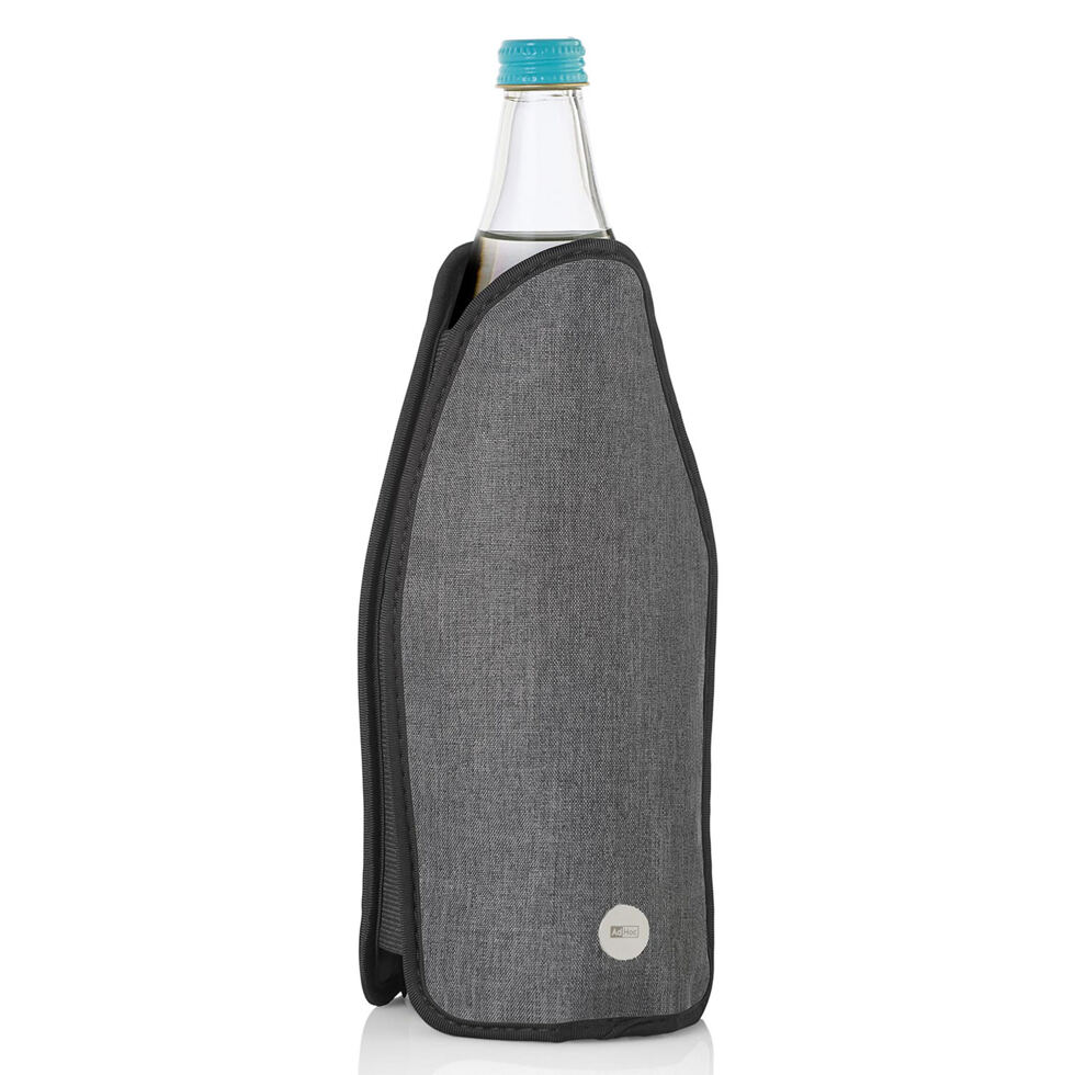 Wine cooling sleeve 
