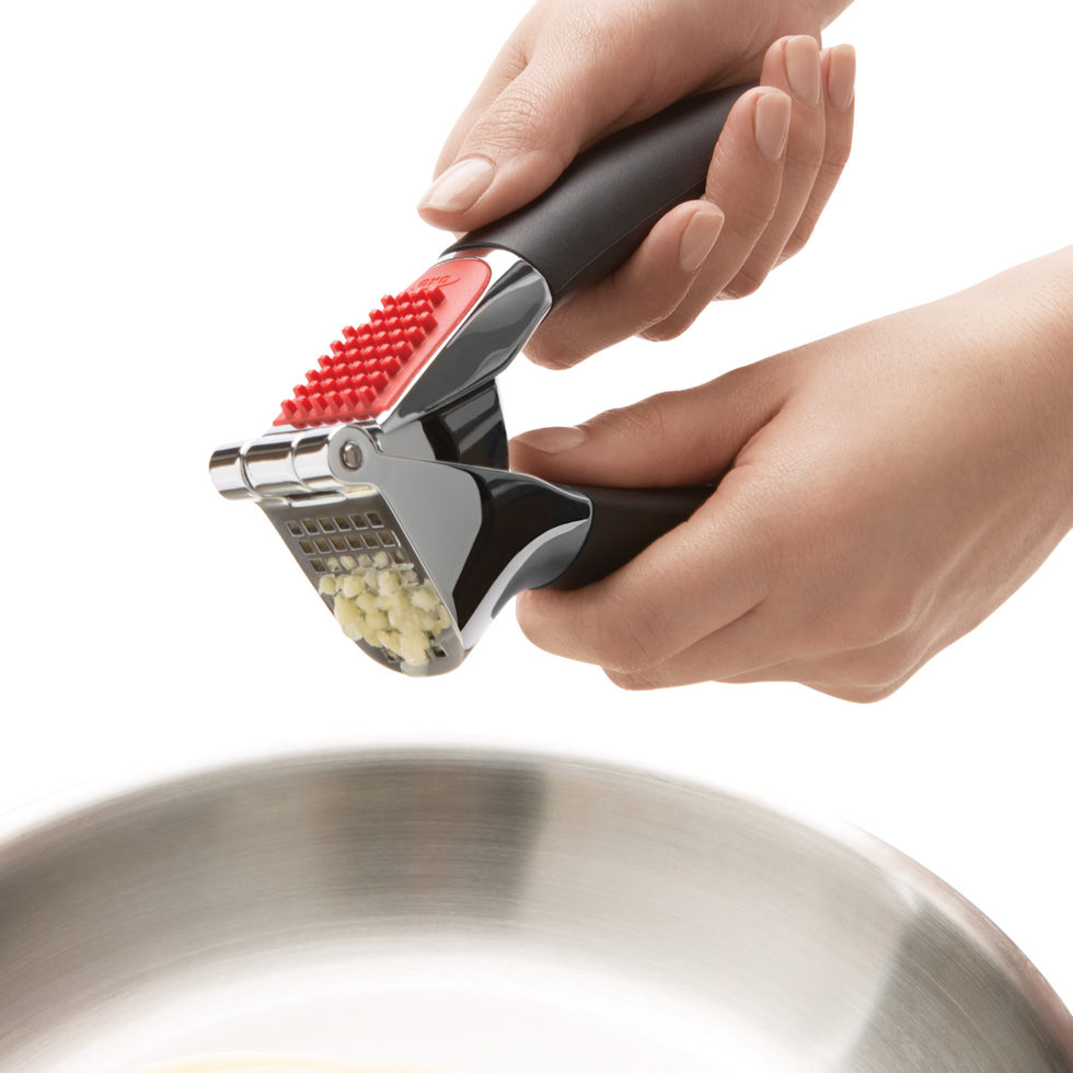 Garlic press 