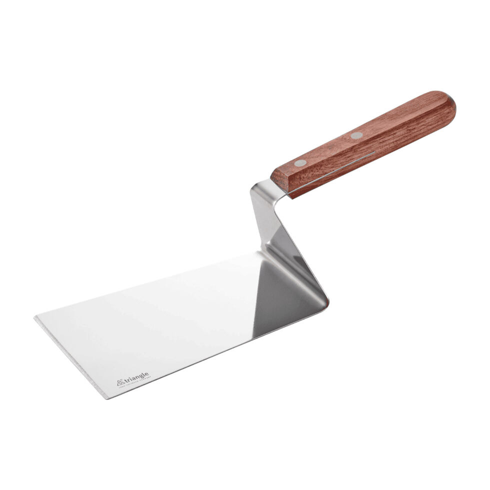 Angled pallet nut
15 cm 