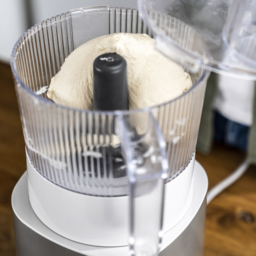 Food-Processor zu Pro
weiss 